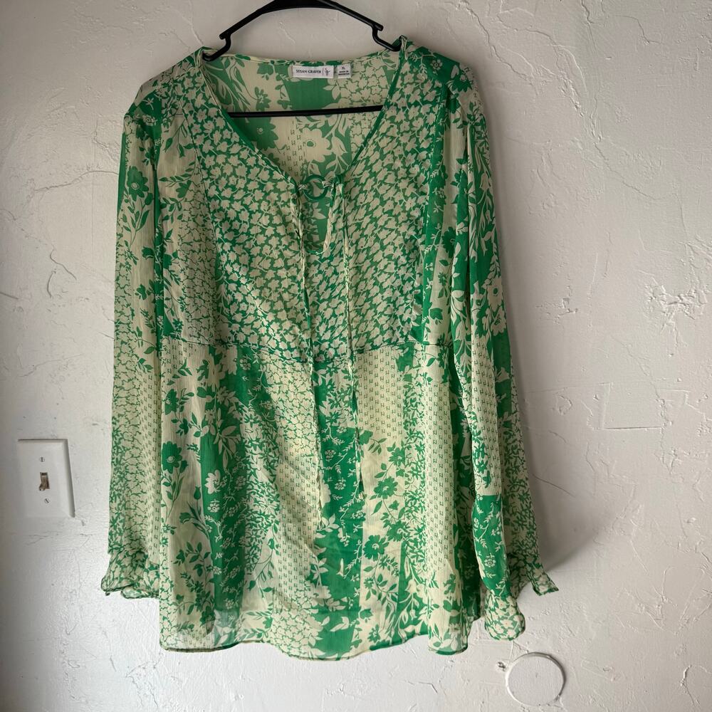 Susan Graver Size XL Green Floral Abstract Flutter Sleeve Sheer Blouse Artsy Art